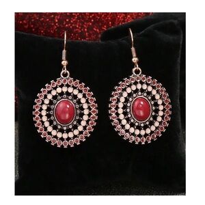 VINTAGE STYLE EARRING